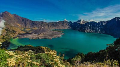 Discover the Enchanting World of Indonesia: Beyond the Ordinary