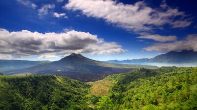 Discover the Enchanting Magic of Indonesia: A Tropical Paradise Awaits