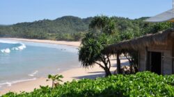 Nihiwatu-Beach-Sumba-NTT-Indonesia source: kompasiana
