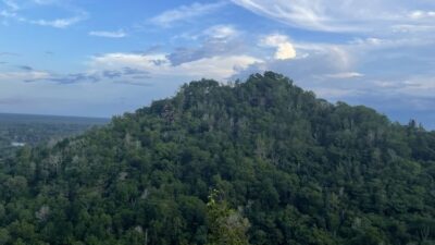 bukit_tangkiling_palangkaraya_indonesia bukit_tangkiling_palangkaraya source: dok. shutterstock (Raa.veraa)
