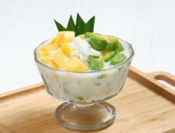 Es Teler: Indonesia’s Iconic Fruit Drink